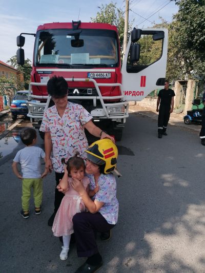 Ден на пожарната безопасност - ДГ Българче - Антон