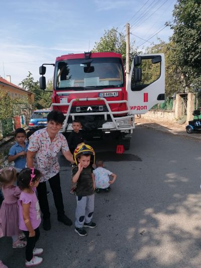 Ден на пожарната безопасност - ДГ Българче - Антон